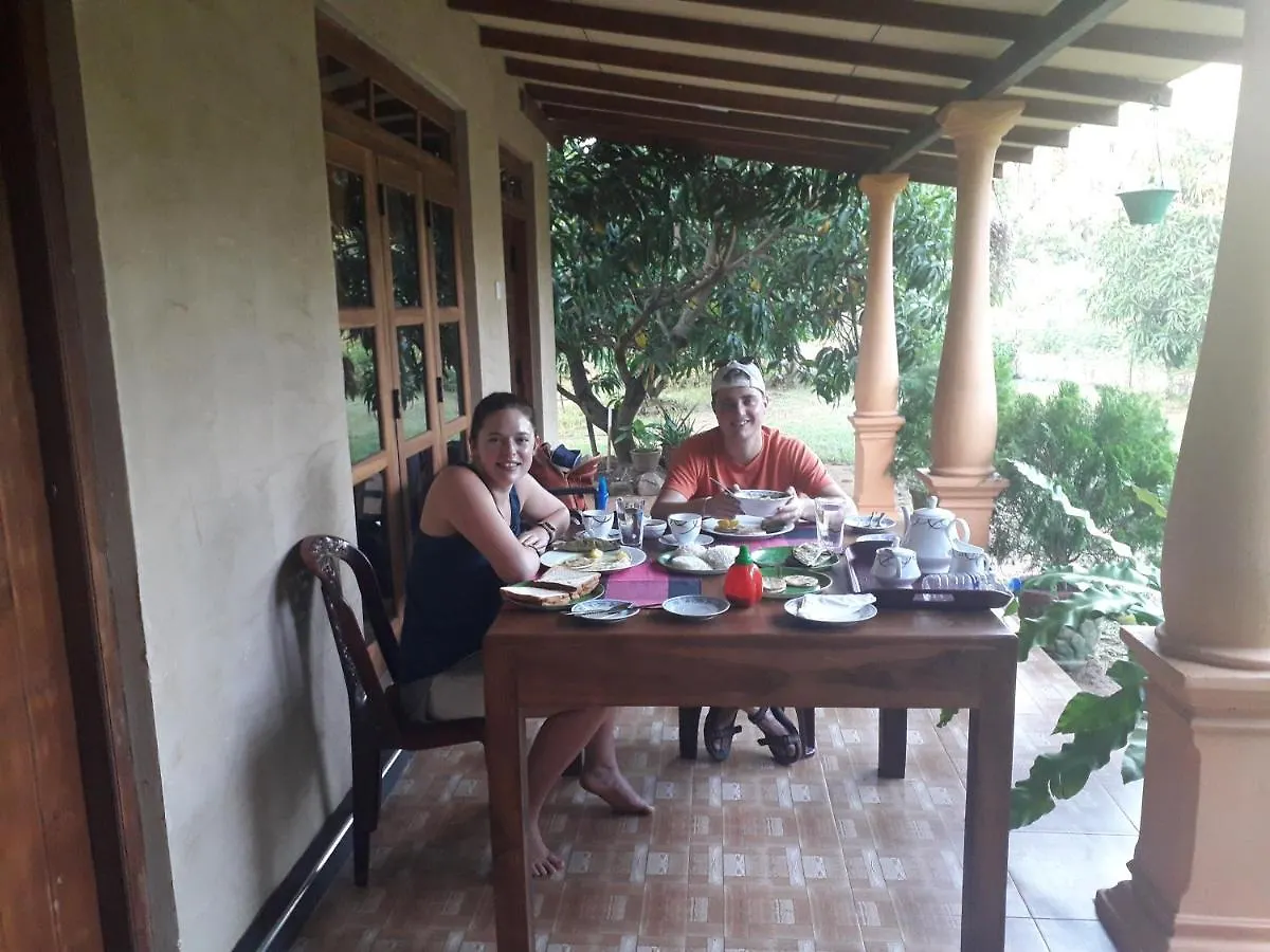 Shan Mango Homestay Sigiriya